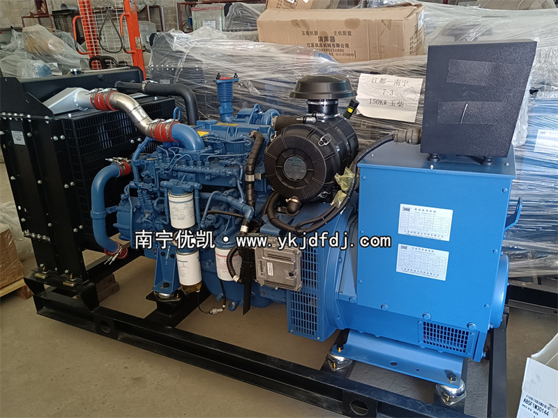2022年10月11日，100KW玉柴國三柴油發(fā)電機(jī)組發(fā)貨崇左