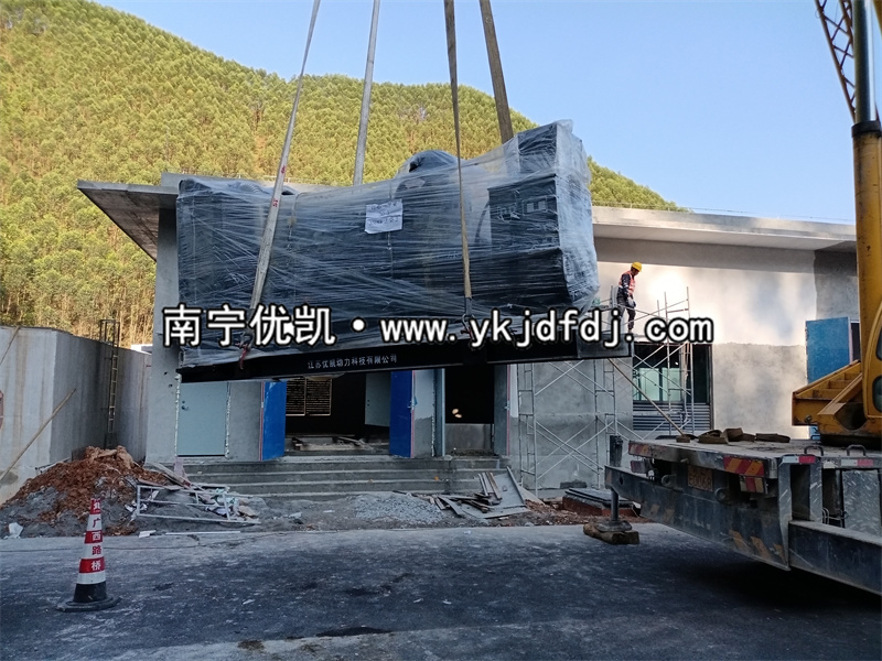 2022年12月15日，120kw-500kw上柴發(fā)電機(jī)組某高速公路安裝現(xiàn)場(chǎng)